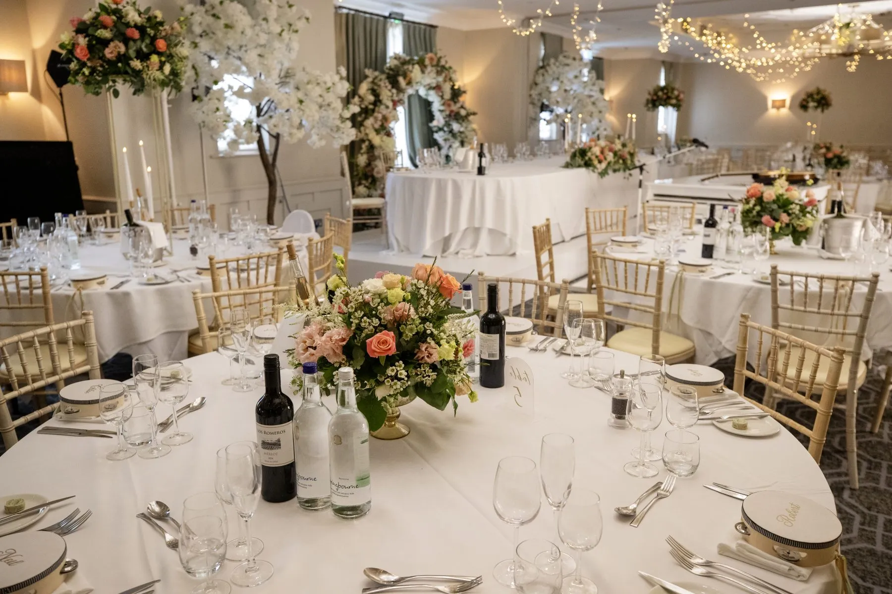 Wotton House dining room with table settings